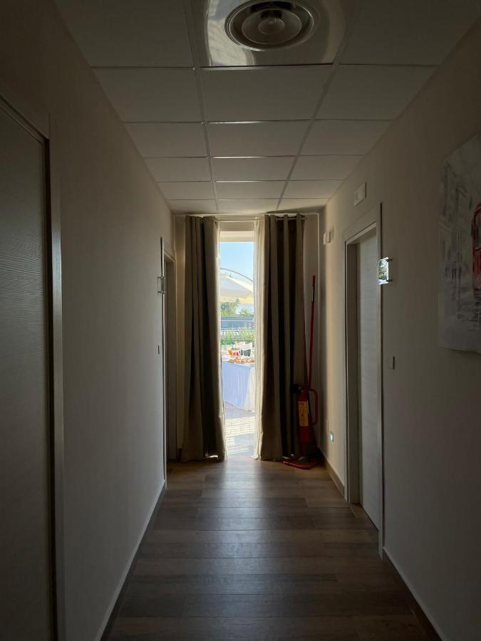 Hotel Villa Ruggiero Brusciano Extérieur photo